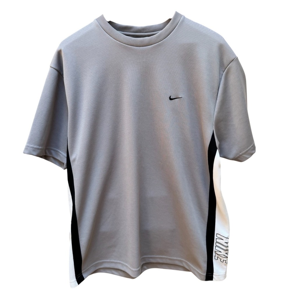 Nike Athletic Shirt Gray Short Sleeve Side‎ Panels & Logo Gym Sporty Outdoor LG